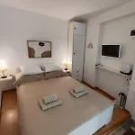 Assi Room